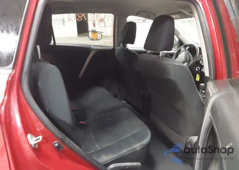 2016 Toyota Rav4 Le z USA, uszkodzony, nr VIN JTMBFREV1GJ060440